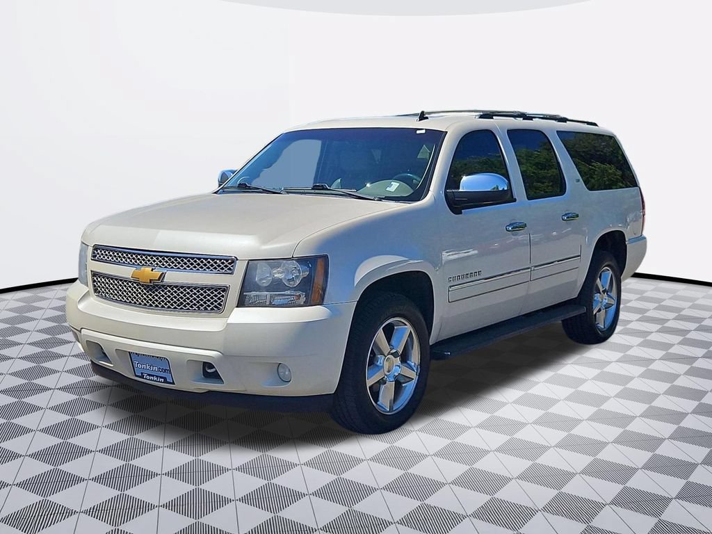 Used 2014 Chevrolet Suburban LTZ AWD/4WD image 2