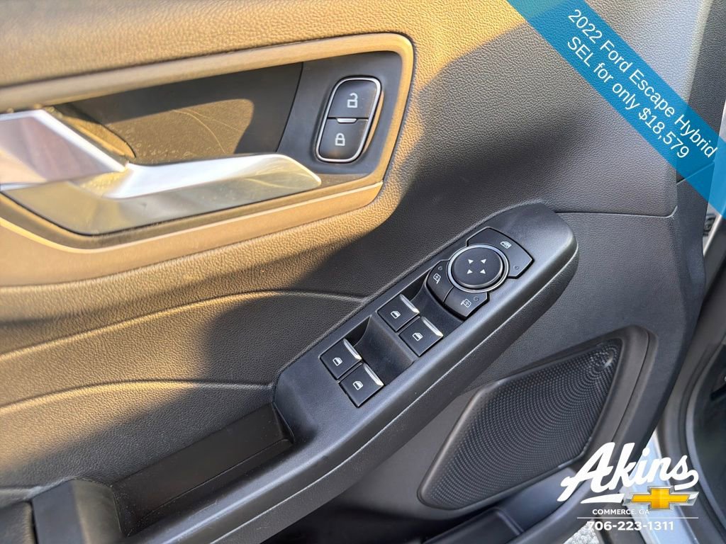 Used 2022 Ford Escape SEL image 16