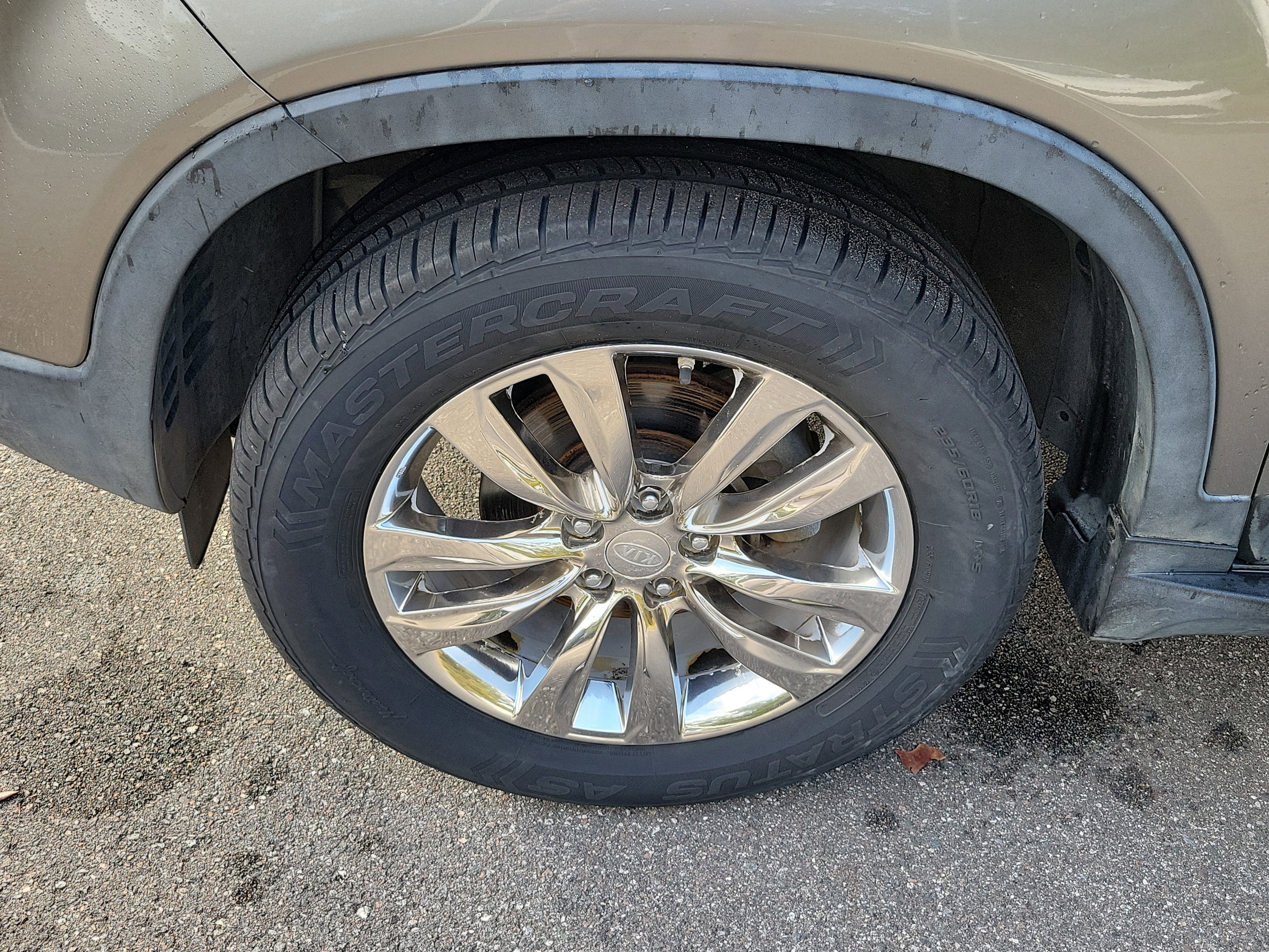 Used 2011 Kia Sorento EX w/ Limited Pkg image 47