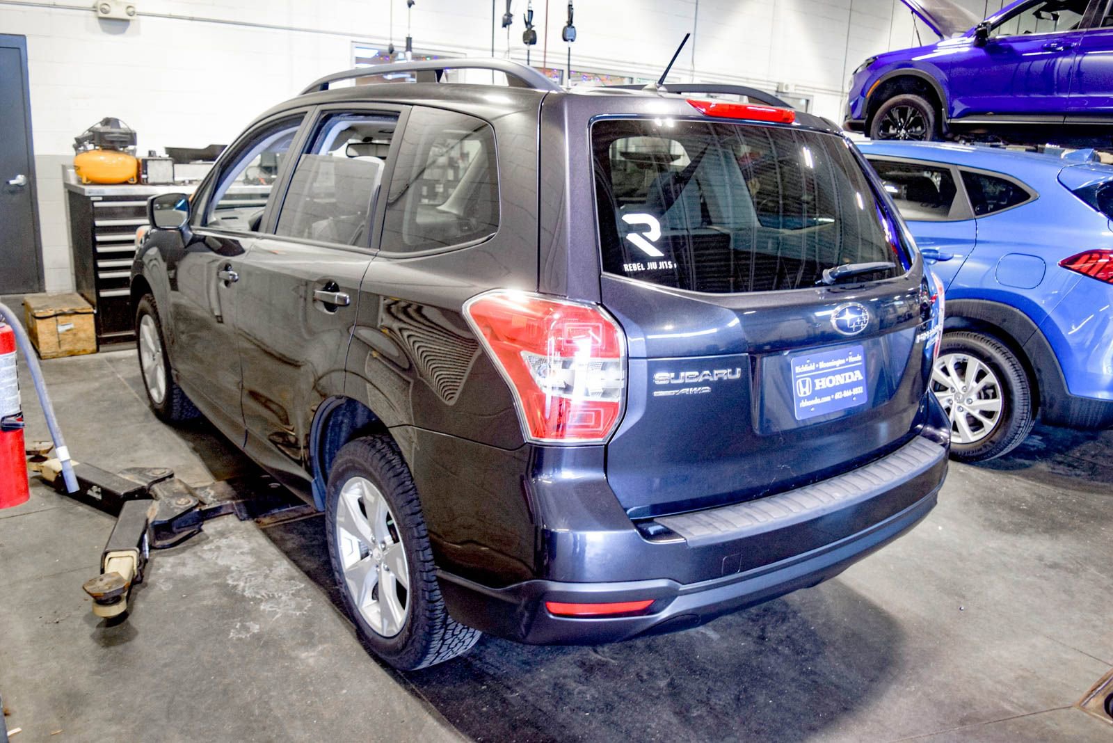 Used 2015 Subaru Forester 2.5i Premium w/ Popular Package #2 AWD/4WD image 16