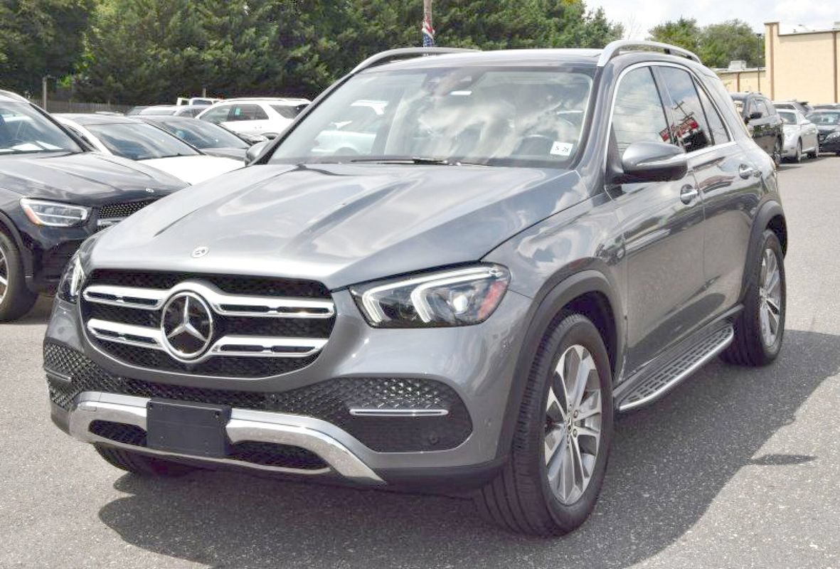 Used 2023 Mercedes-Benz GLE 350 4MATIC image 4