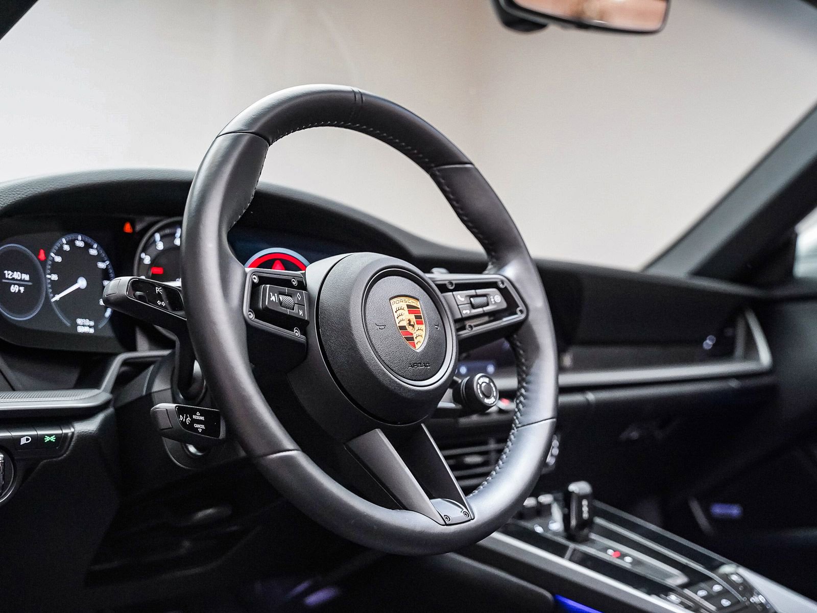 Certified 2022 Porsche 911 Carrera RWD image 22