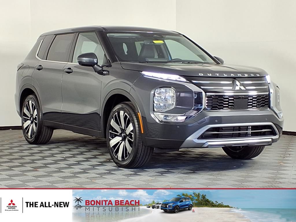 Used 2025 Mitsubishi Outlander SE FWD video 1