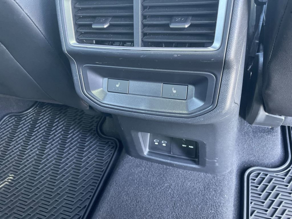 Certified 2024 Volkswagen Atlas Cross Sport SEL Premium R-Line image 25