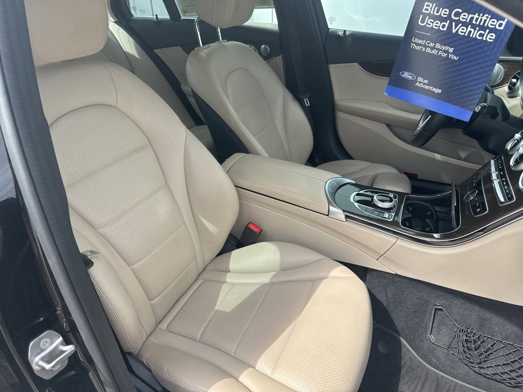 Used 2021 Mercedes-Benz C 300 Sedan image 33