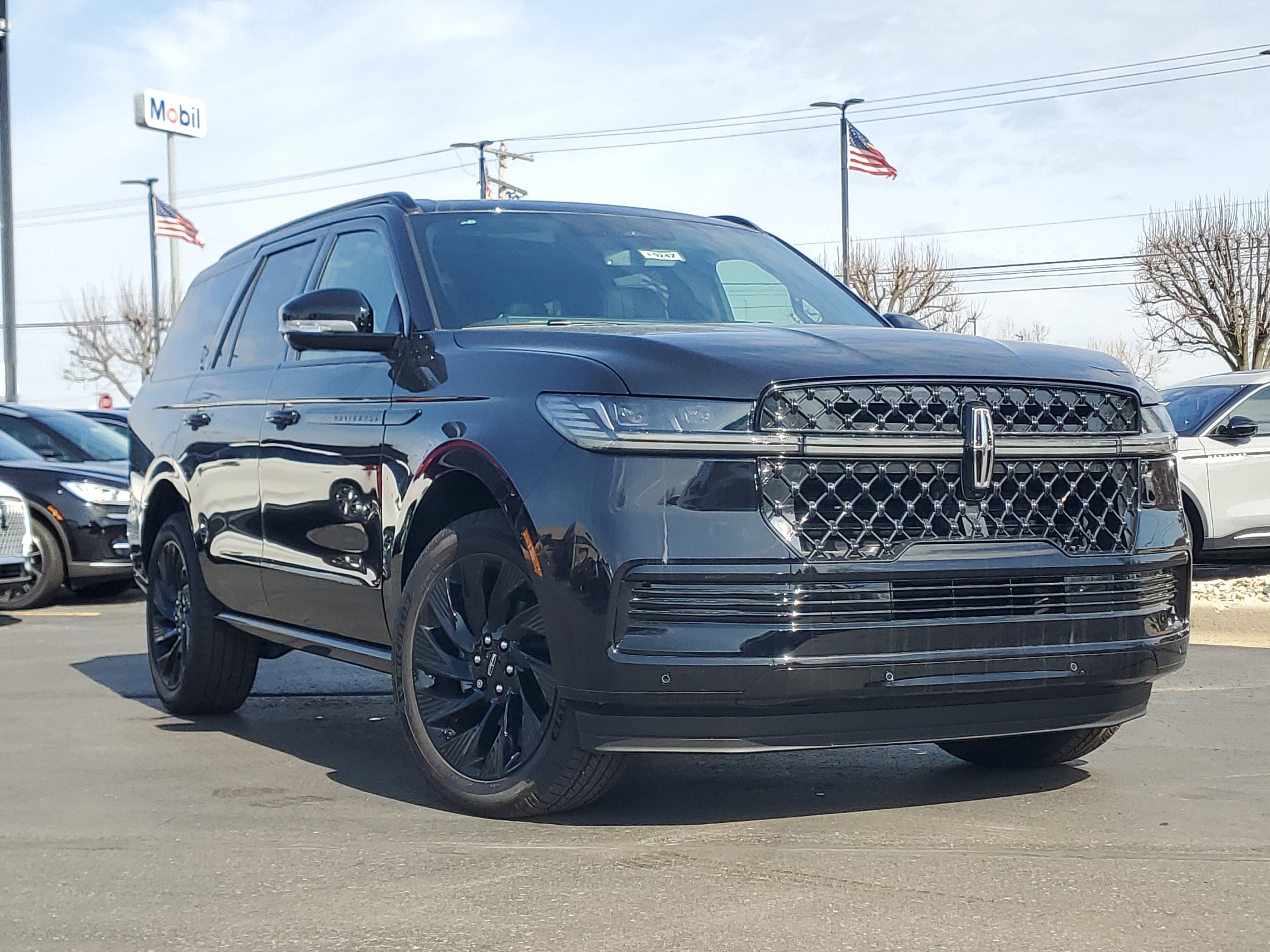 New 2026 Lincoln Navigator Reserve w/ Jet Appearance Package