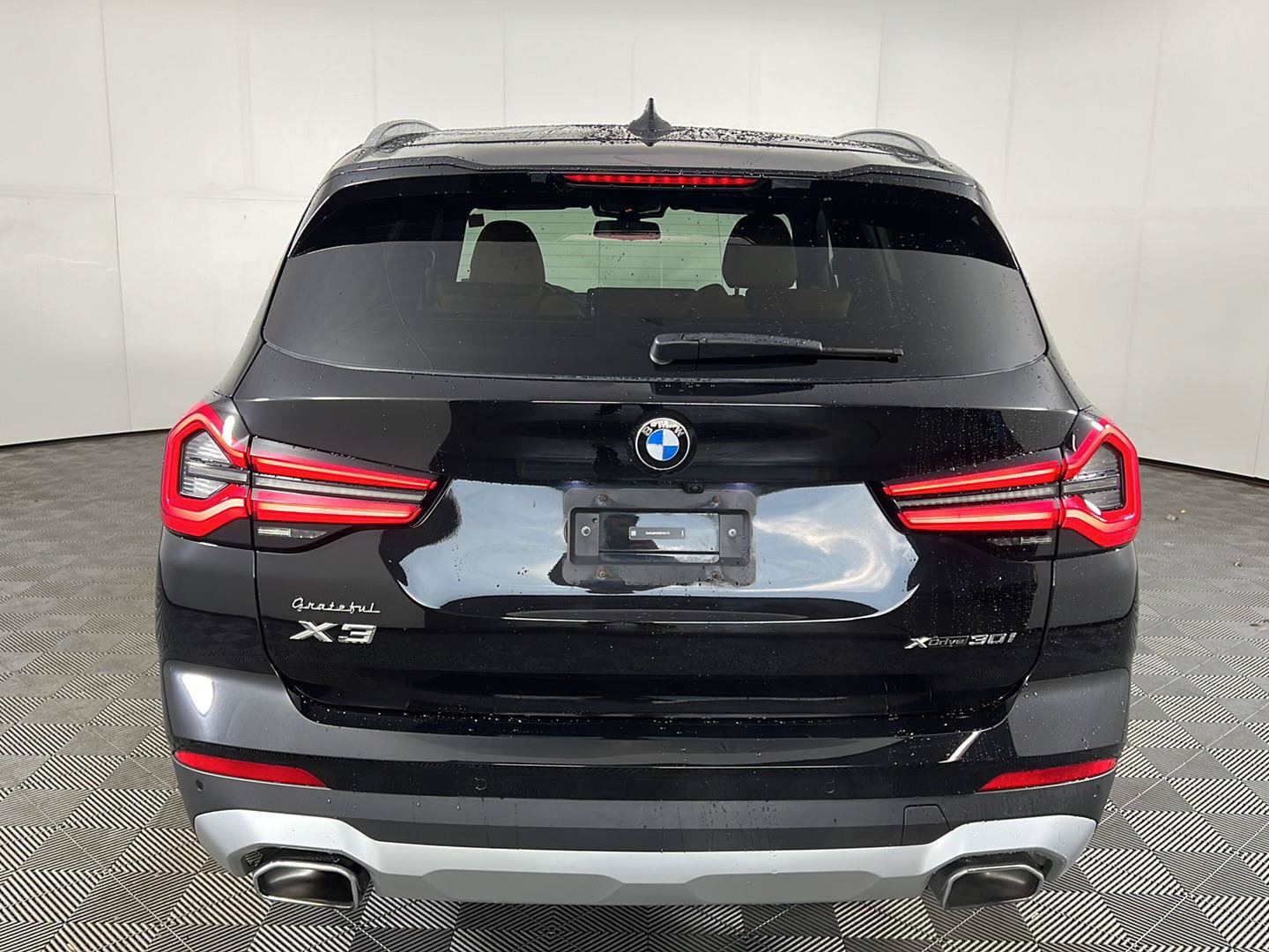 Used 2024 BMW X3 xDrive30i w/ Premium Package AWD/4WD image 6