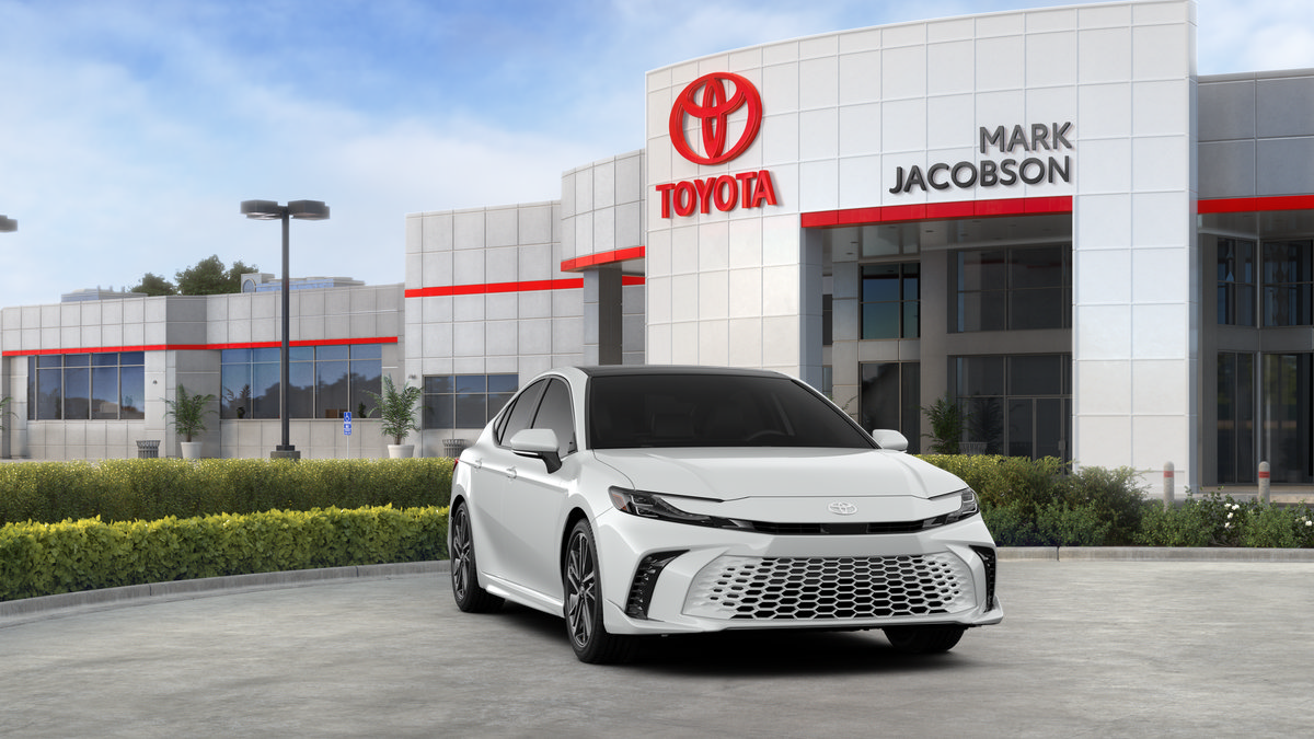 New 2026 Toyota Camry XSE FWD image 16