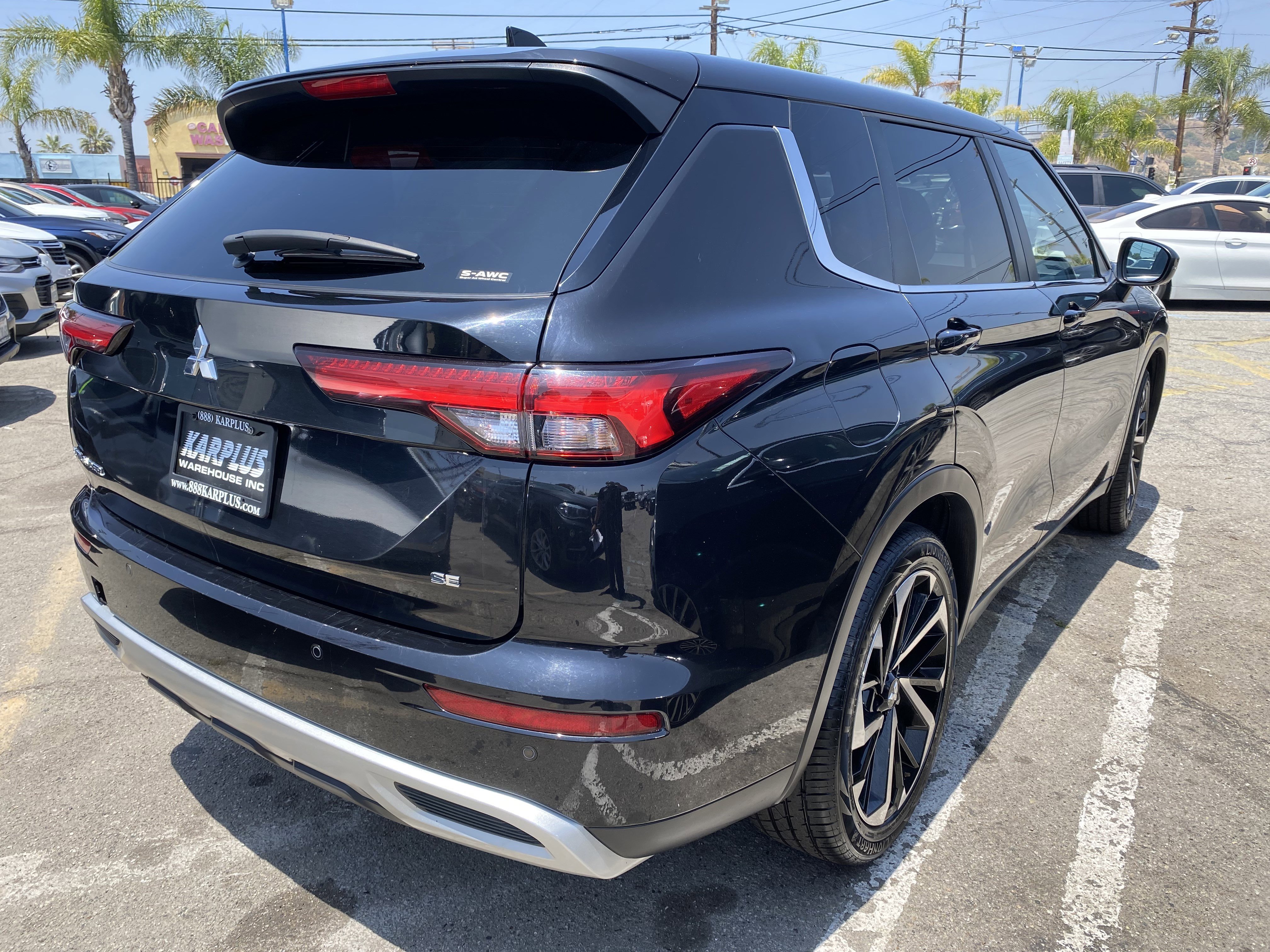 Used 2024 Mitsubishi Outlander SE AWD/4WD image 6