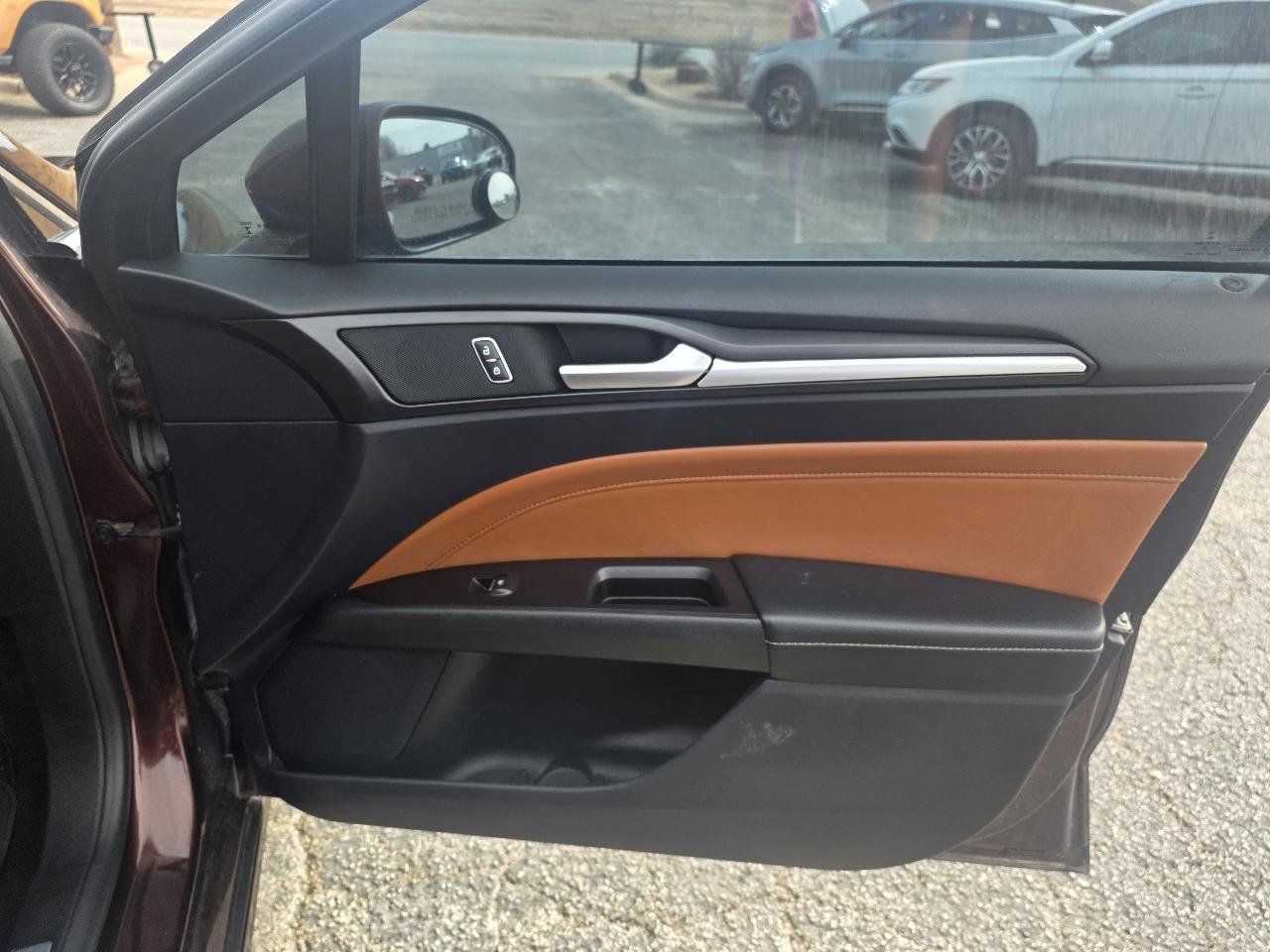 Used 2019 Ford Fusion Titanium FWD image 16