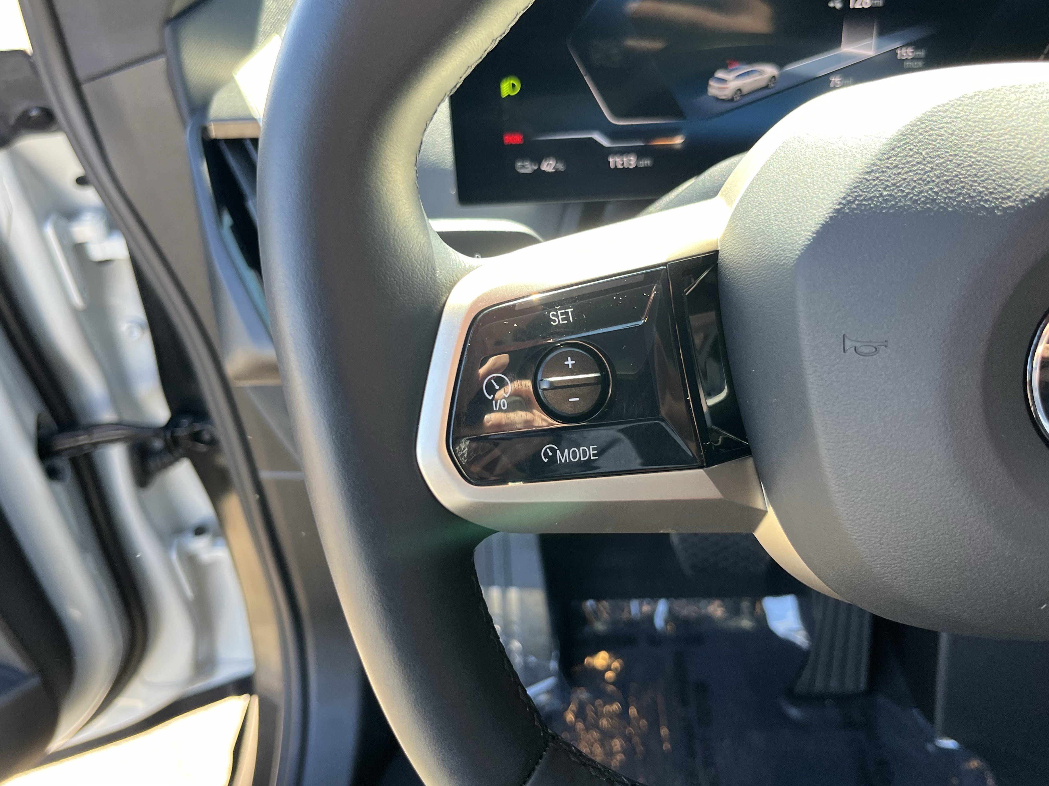 Used 2026 BMW iX xDrive45 image 19