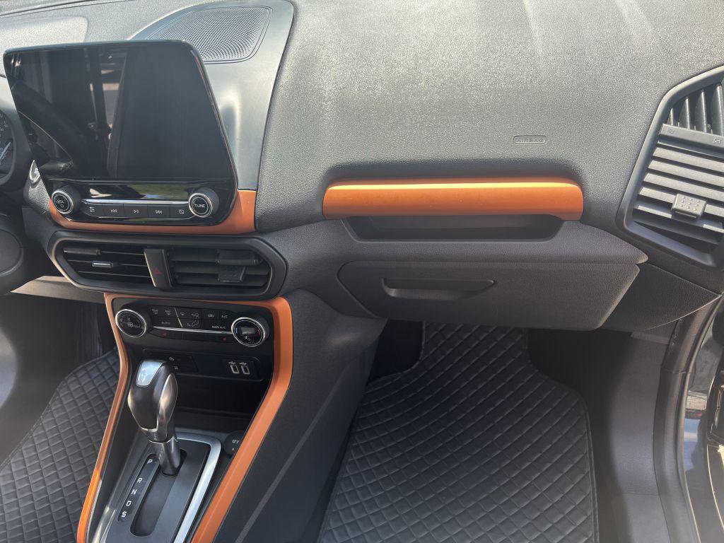 Used 2018 Ford EcoSport SES image 18