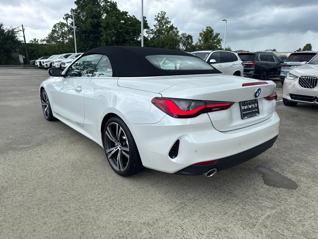 Used 2023 BMW 430i Convertible w/ Premium Package RWD image 3