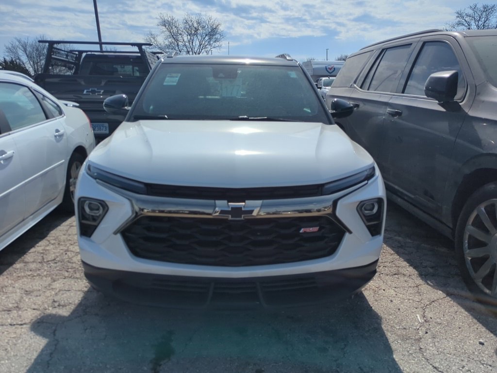 Certified 2026 Chevrolet TrailBlazer RS w/ Convenience Package image 3