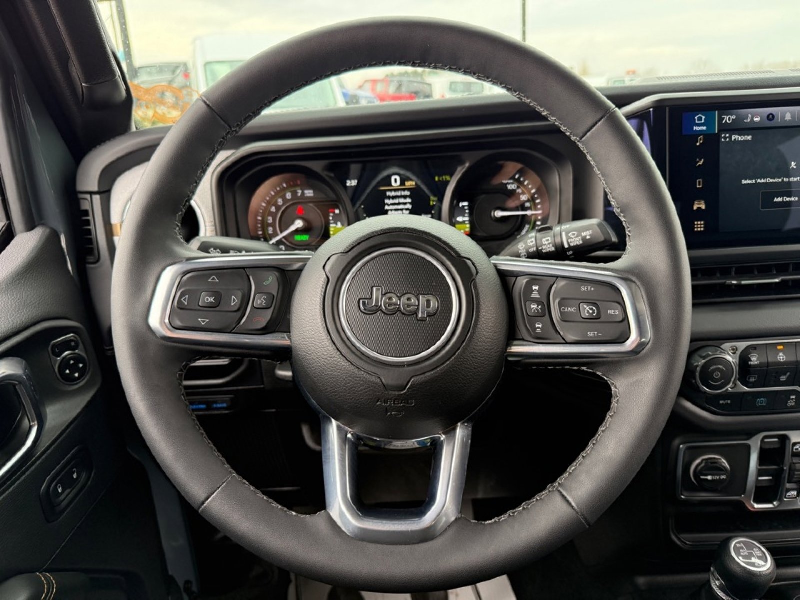 Used 2025 Jeep Wrangler Unlimited Sahara image 19