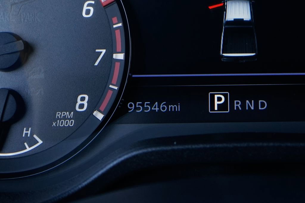 Used 2021 Nissan Titan PRO-4X w/ Pro-4x Utility Package image 24