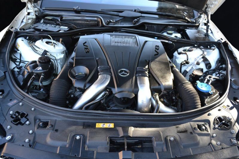 Used 2013 Mercedes-Benz CL 550 4MATIC image 37