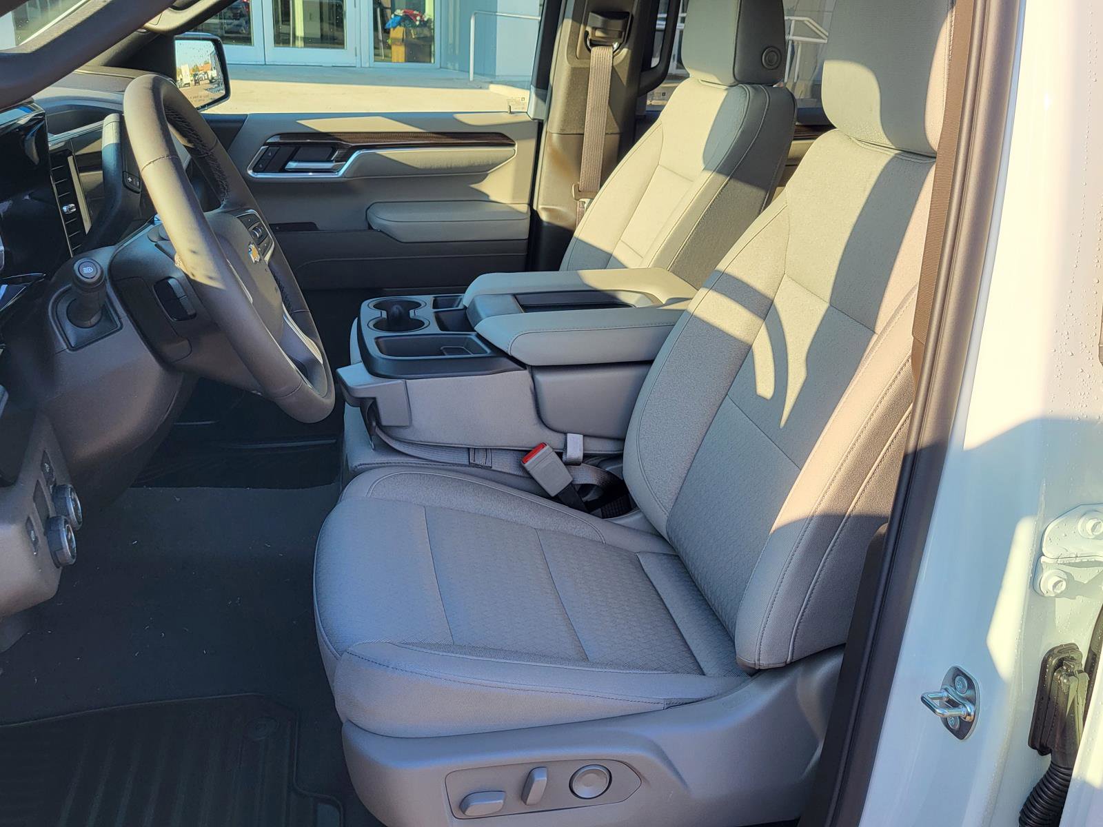 New 2026 Chevrolet Silverado 1500 LT w/ Texas Edition Plus image 14