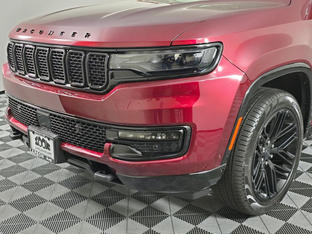 New 2025 Jeep Wagoneer Series II w/ HD Trailer Tow Package image 11