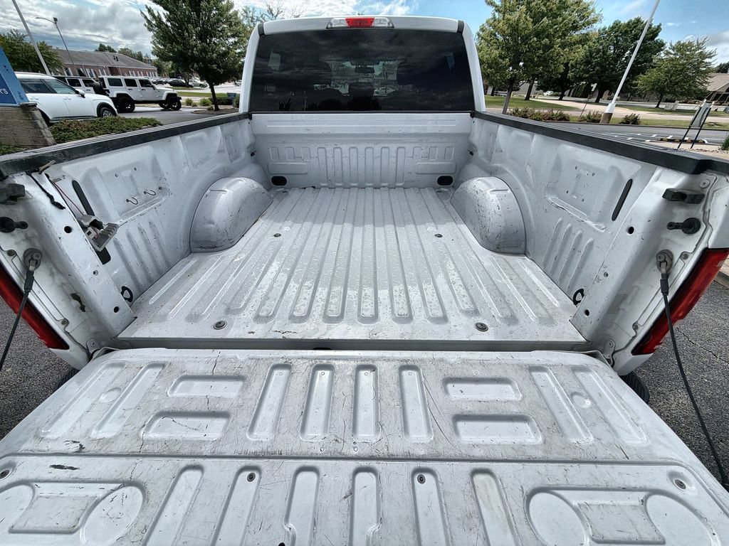 Used 2017 Ford F150 XL w/ Equipment Group 101A Mid AWD/4WD image 18