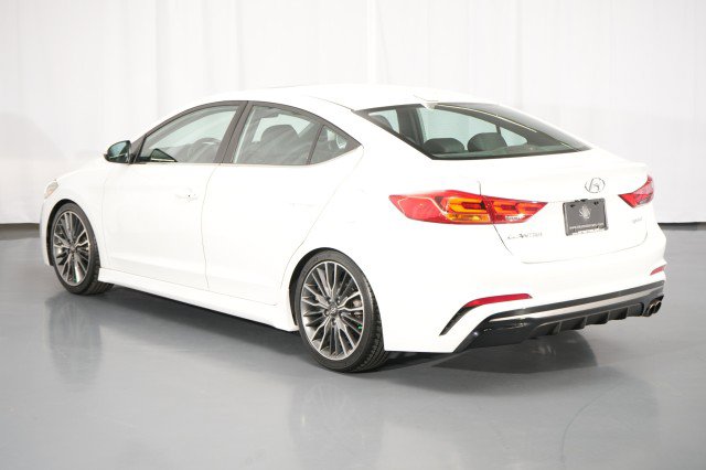 Used 2018 Hyundai Elantra Sport w/ Cargo Package FWD image 15