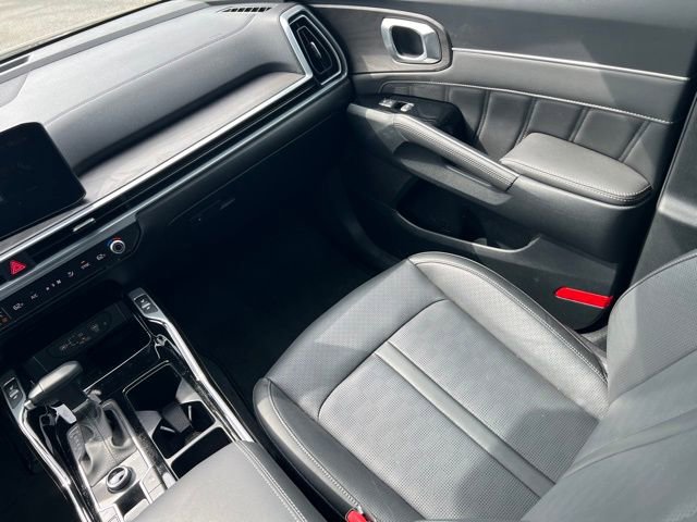 Used 2024 Kia Sorento SX image 15