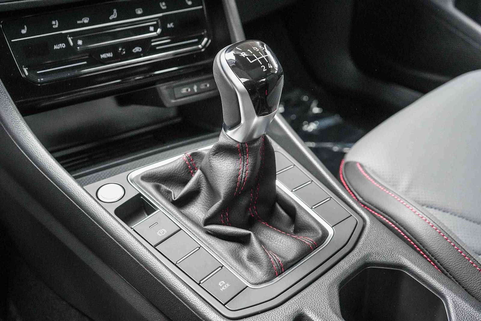 New 2026 Volkswagen Jetta GLI Autobahn FWD image 21
