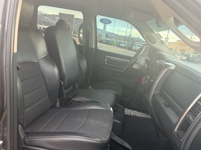 Used 2018 RAM 2500 Big Horn w/ Sport Appearance Group image 12