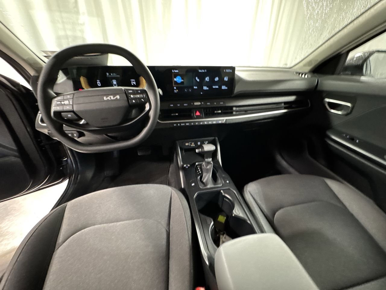 Certified 2025 Kia K4 LXS image 15