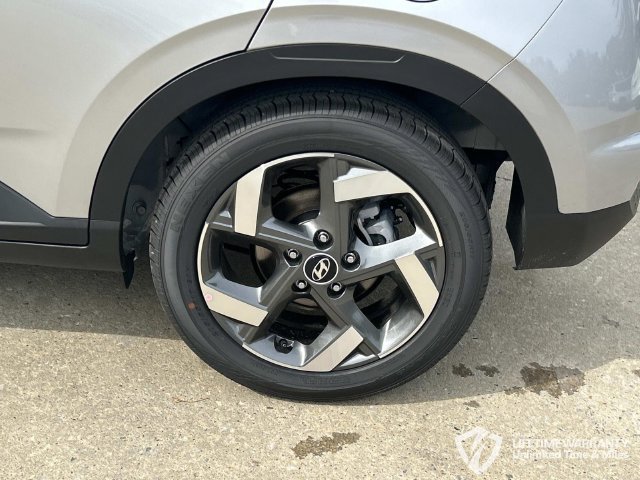 New 2026 Hyundai Venue SEL FWD image 13