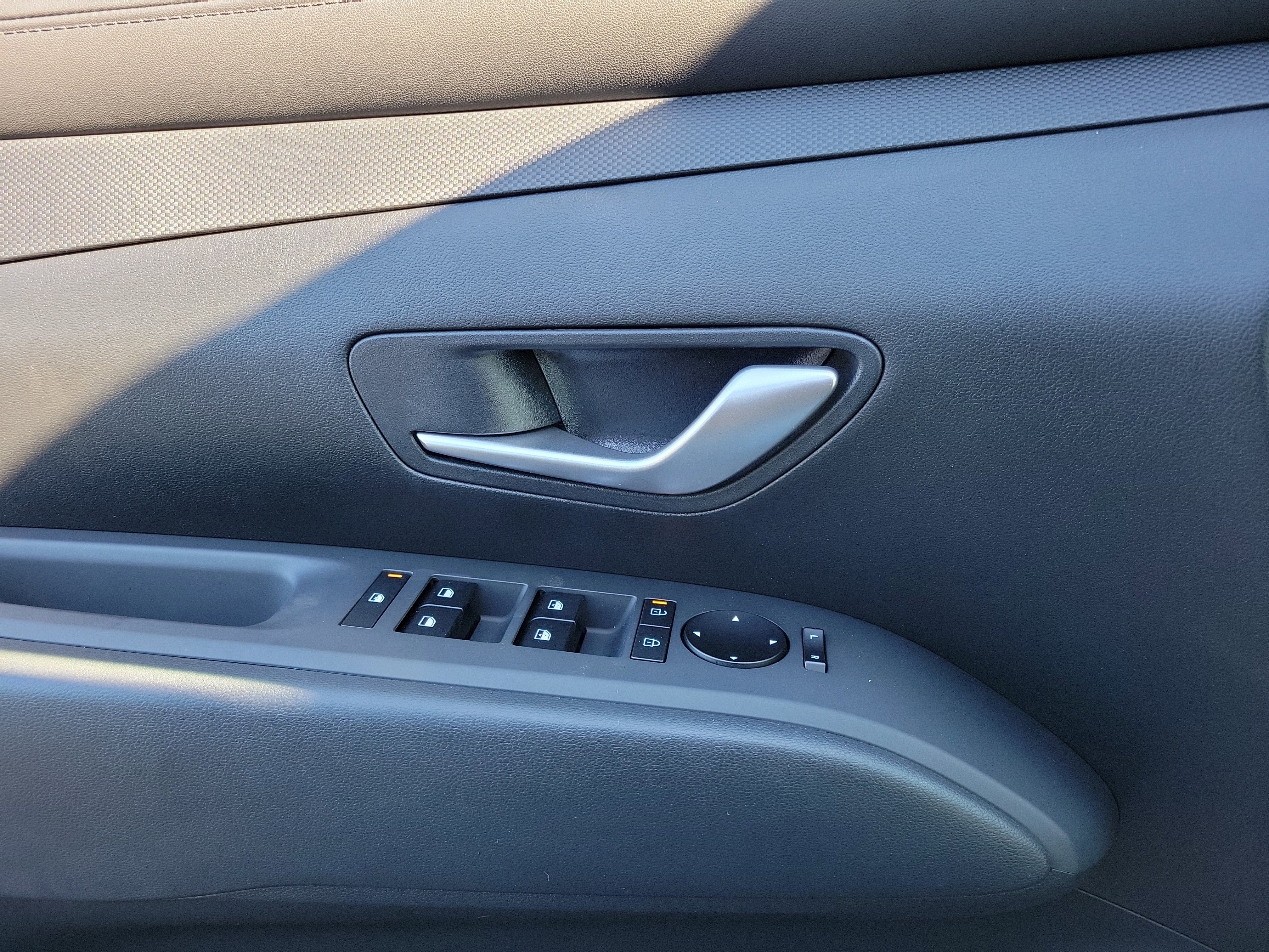 New 2026 Hyundai Santa Cruz SEL FWD image 13
