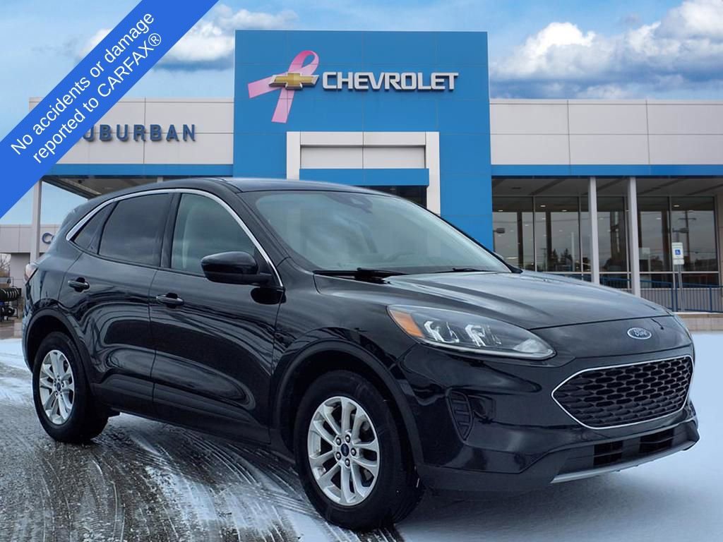Used 2020 Ford Escape SE image 3