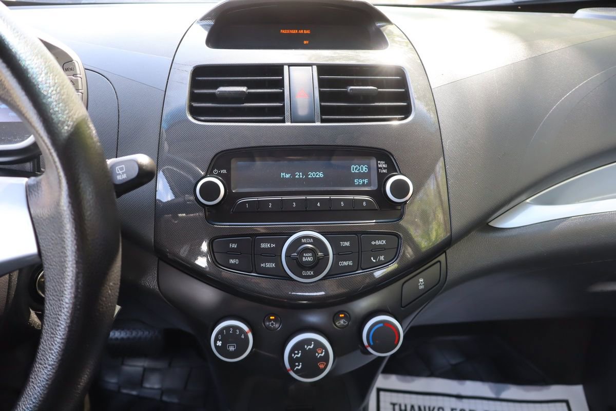 Used 2014 Chevrolet Spark LS image 32