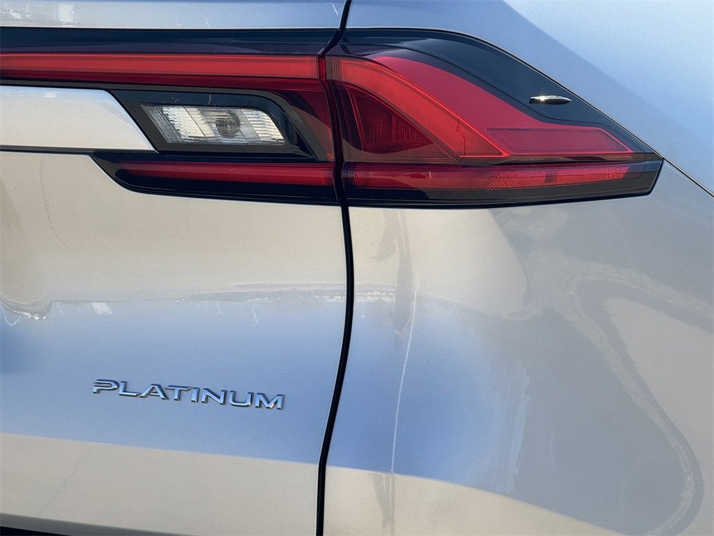 Used 2024 Toyota Grand Highlander Platinum image 11