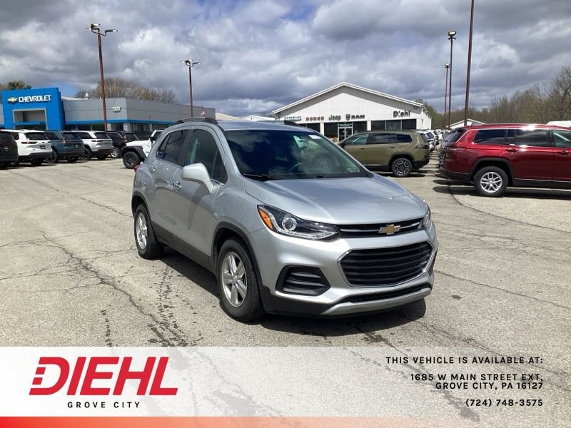 Used 2018 Chevrolet Trax LT w/ LT Convenience Package image 1