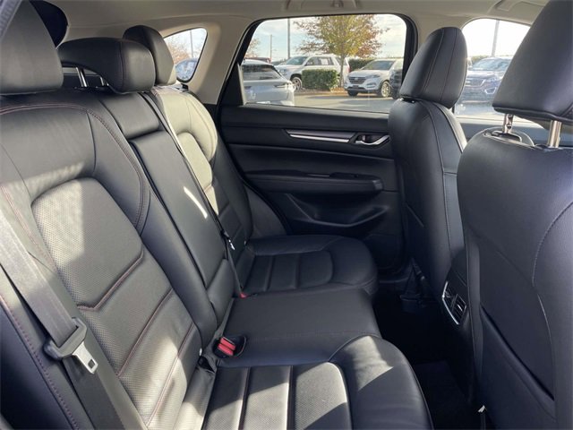 Used 2021 MAZDA CX-5 Carbon Edition image 22