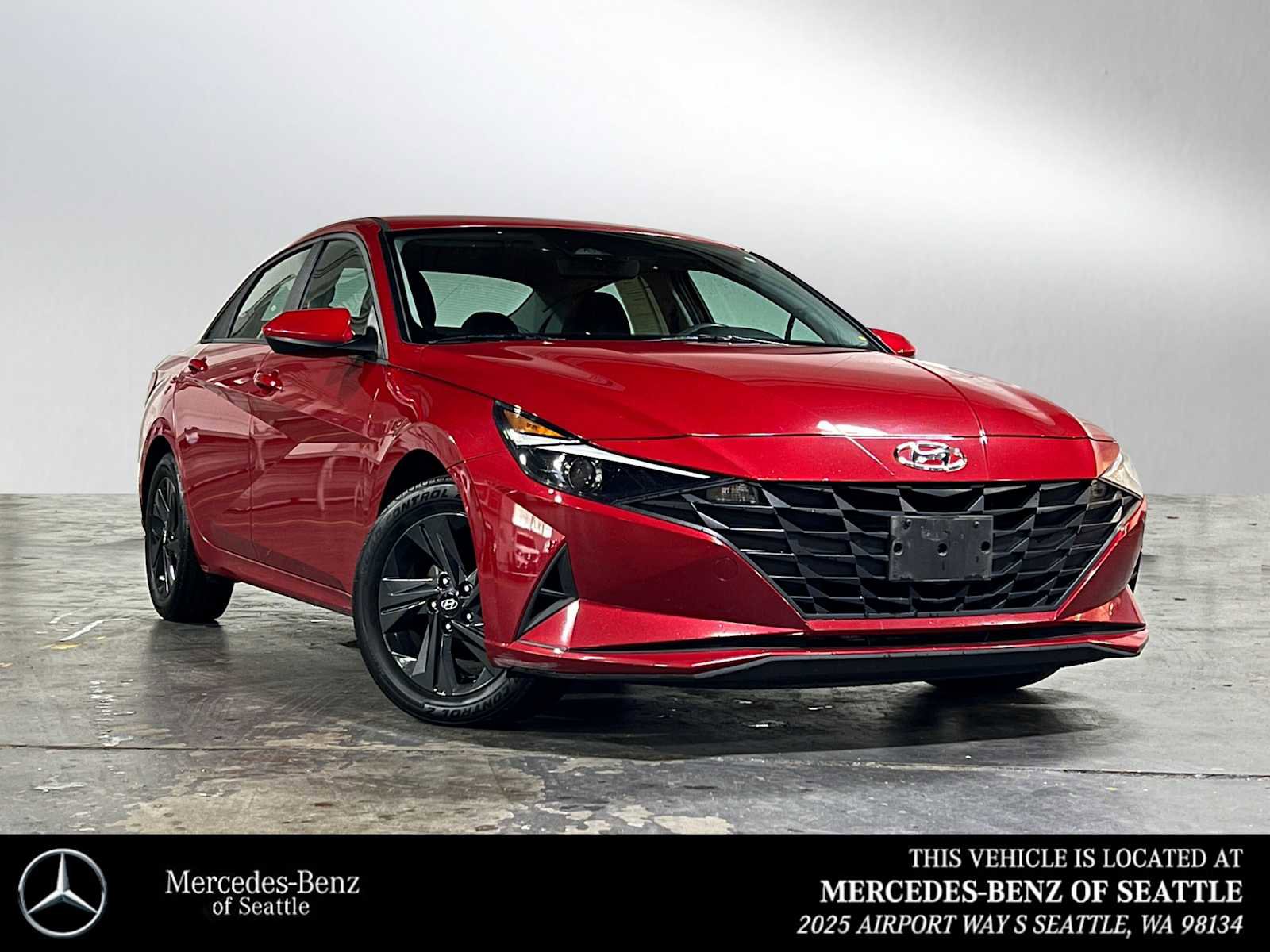 Used 2023 Hyundai Elantra Blue