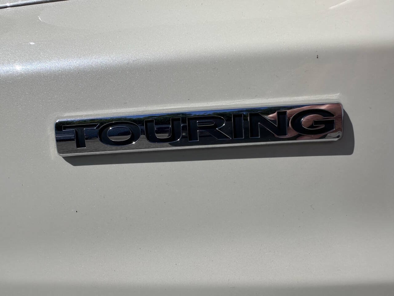 Used 2015 Honda CR-V Touring image 11