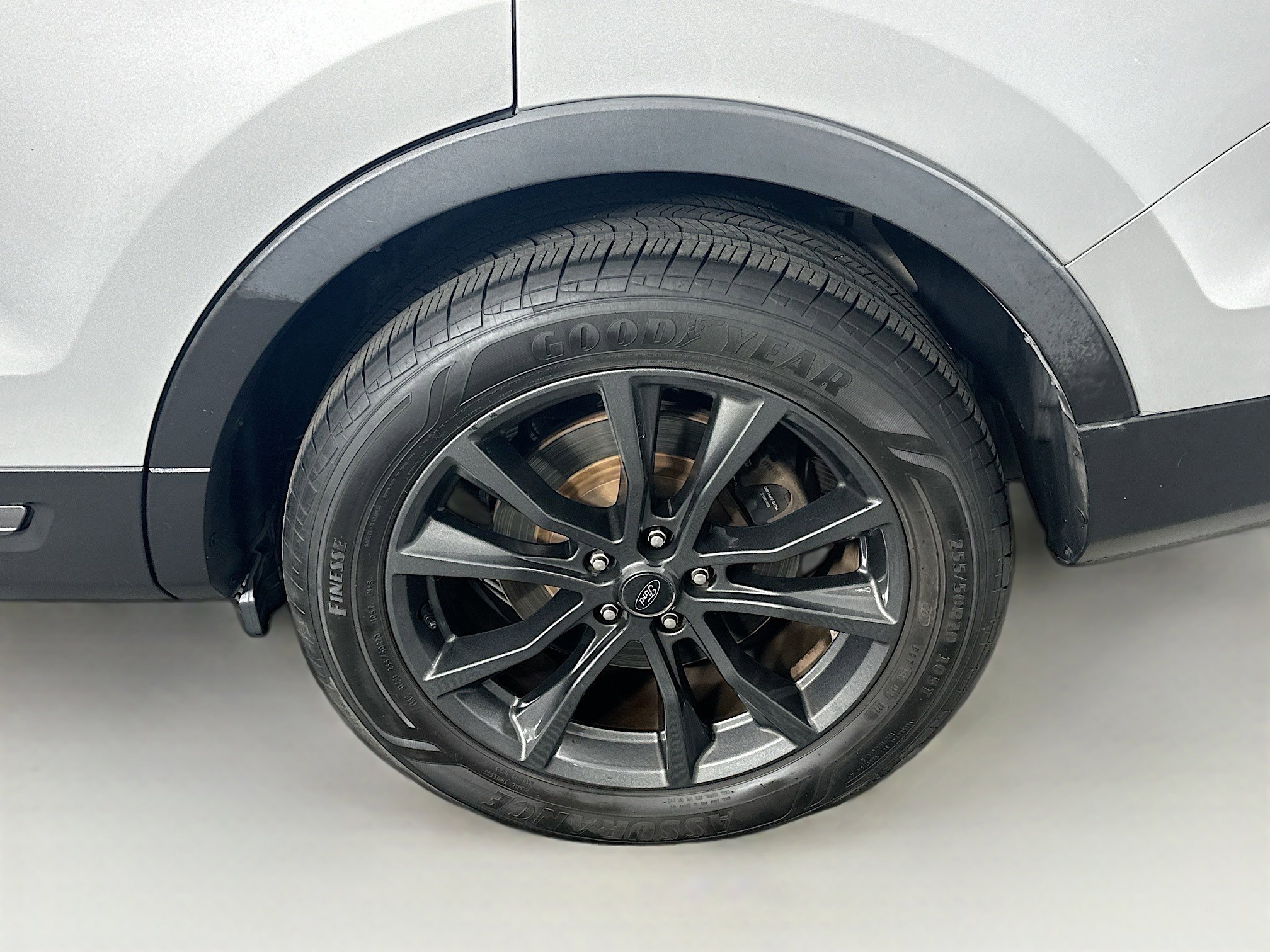 Used 2017 Ford Explorer XLT w/ Equipment Group 202A image 11