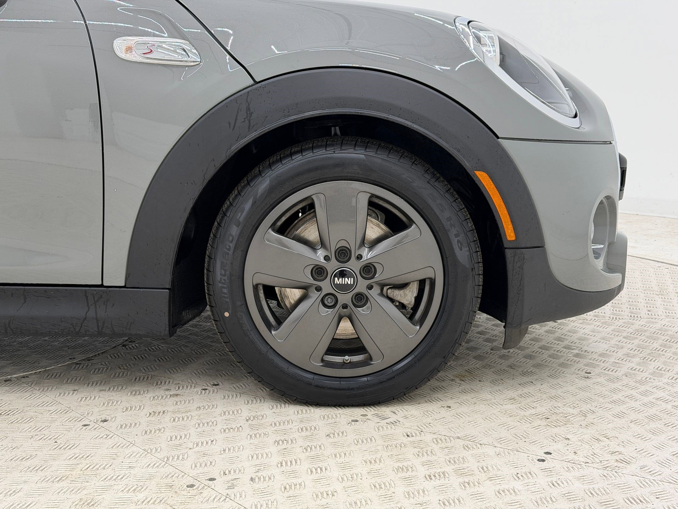 Used 2021 MINI Cooper S image 12