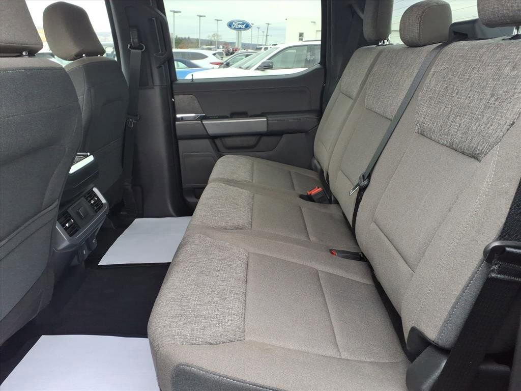 Used 2025 Ford F150 XLT w/ Equipment Group 302A MID image 12