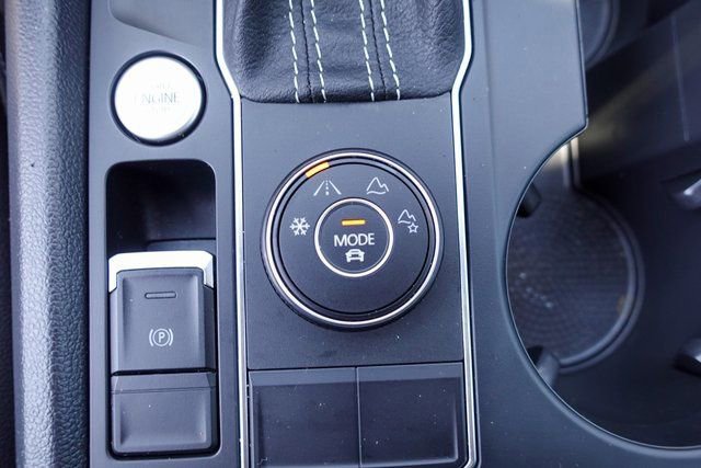 Used 2022 Volkswagen Atlas SE image 22