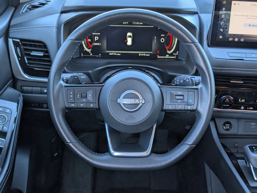 Used 2024 Nissan Rogue SL AWD/4WD image 14