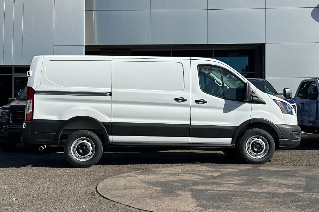 New 2027 Ford Transit 250 Low Roof w/ Load Area Protection Package RWD image 3