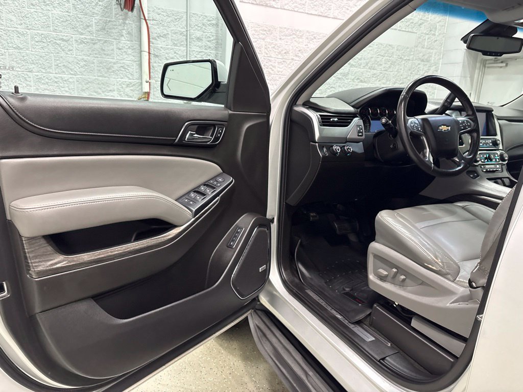 Used 2015 Chevrolet Tahoe LT AWD/4WD image 13