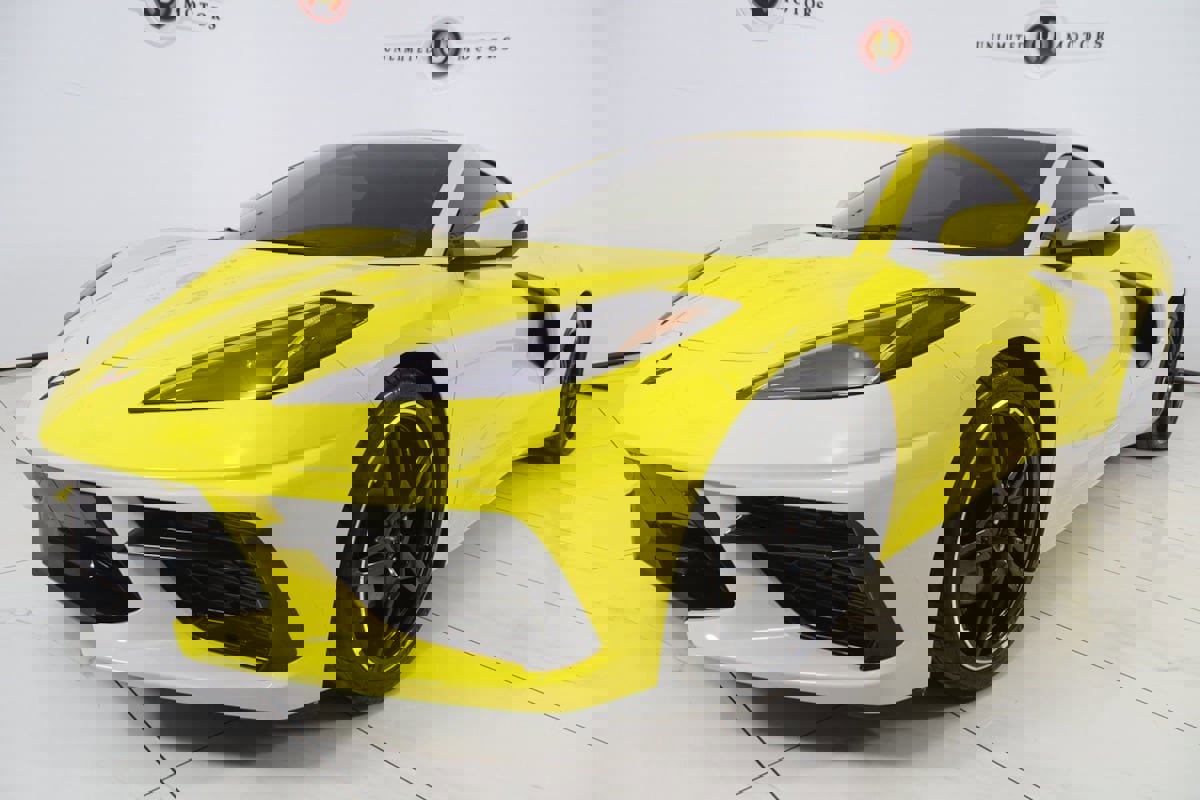 Used 2025 Chevrolet Corvette Stingray Premium Cpe w/ Stealth Interior Trim Package image 83