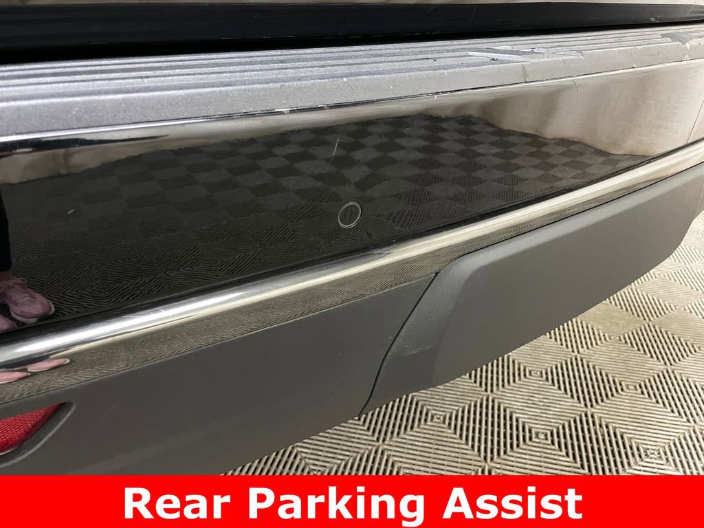 Certified 2021 Chevrolet Suburban RST w/ Luxury Package image 19