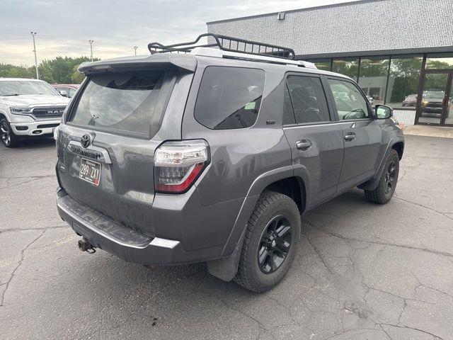 Used 2018 Toyota 4Runner SR5 AWD/4WD image 13
