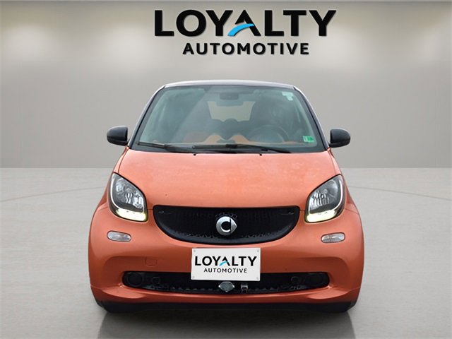 Used 2016 smart fortwo passion image 8