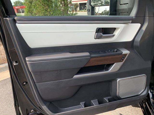 Certified 2025 Toyota Sequoia Capstone AWD/4WD image 17